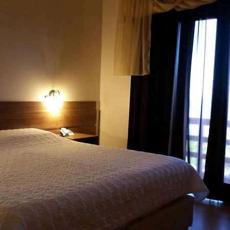 Hotel Das Figueiras Sao Lourenco do Sul Room photo